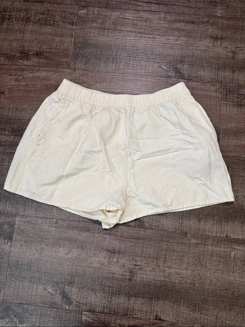 Rhythm. Cream Elastic-Waist Athletic Shorts